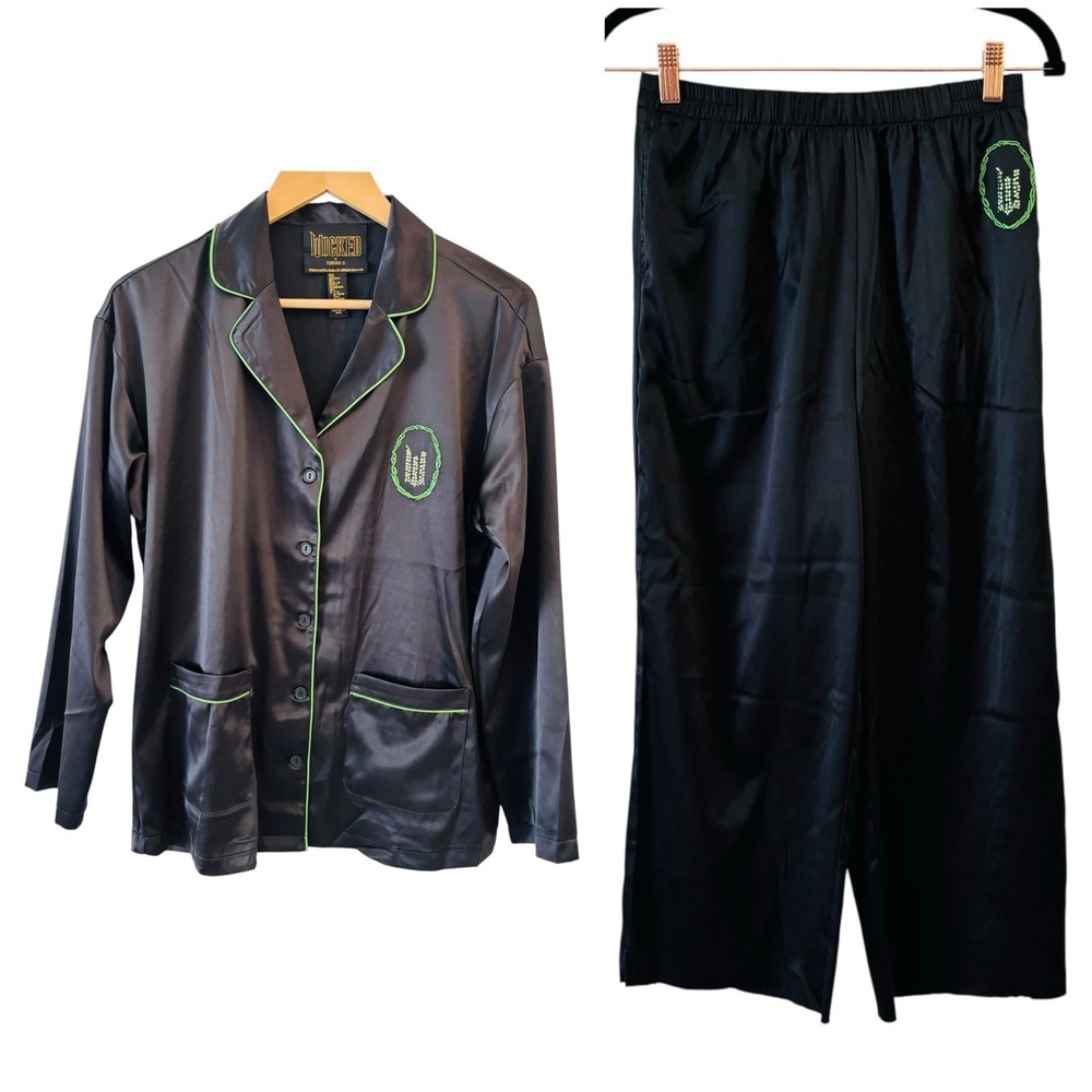 Wicked x‎ Forever 21 Womens Elphaba Pajama Set Satin Size S Sparkle Fairy Goth